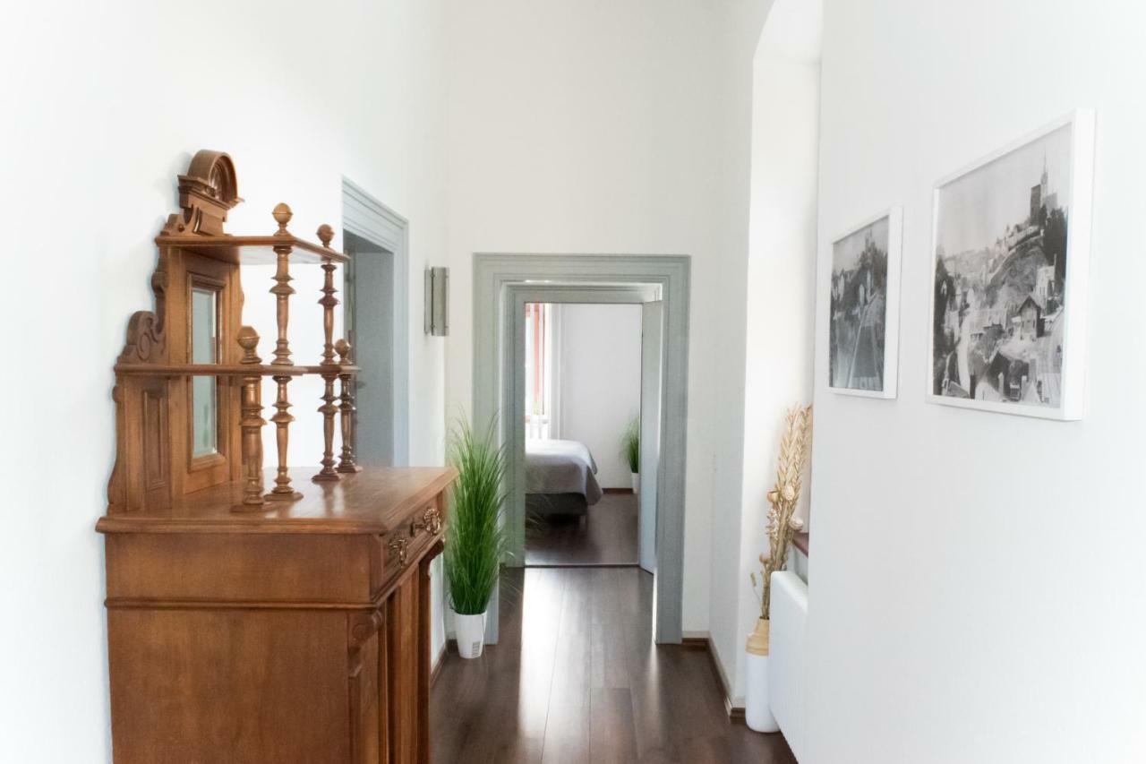 Wohnung In Top-Lage - Direkt Am Bahnhof Bad Wimpfen Extérieur photo